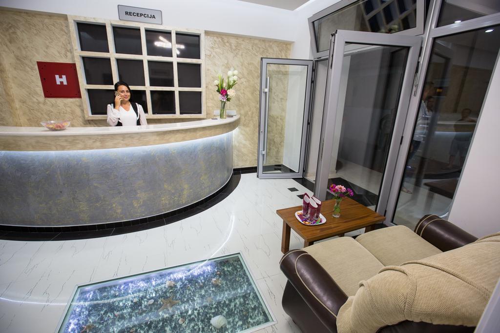 Hotel Edita Ulcinj Zewnętrze zdjęcie