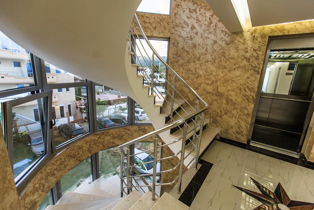 Hotel Edita Ulcinj Zewnętrze zdjęcie