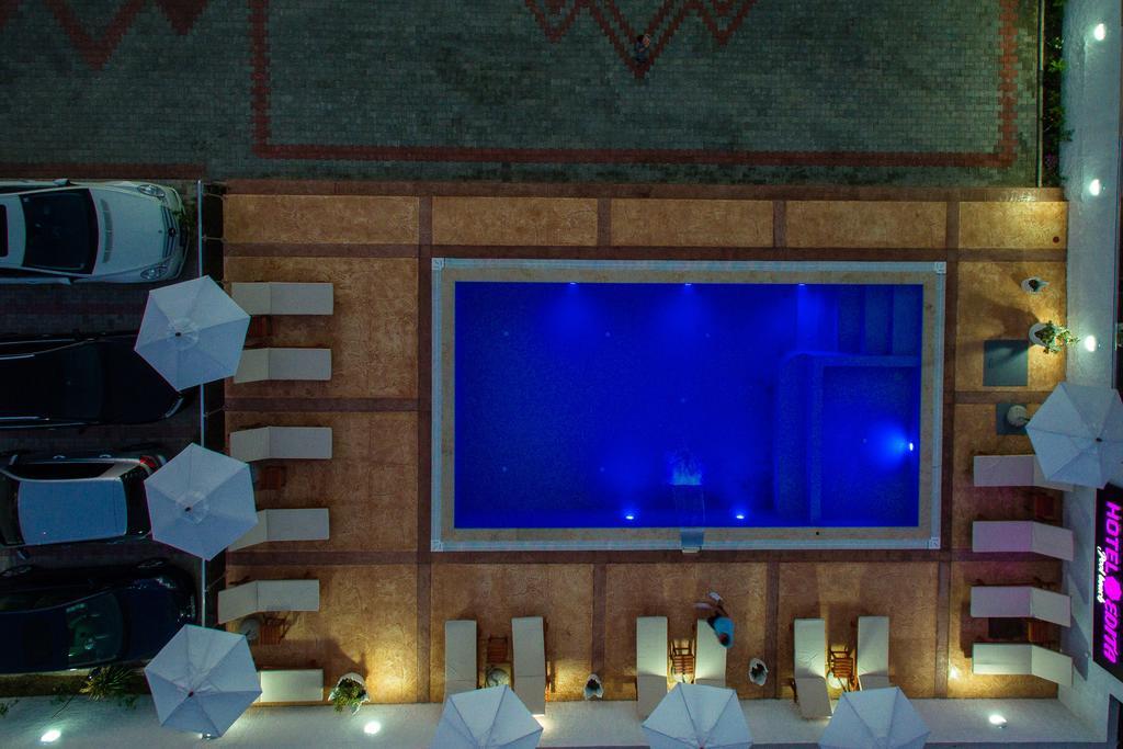 Hotel Edita Ulcinj Zewnętrze zdjęcie
